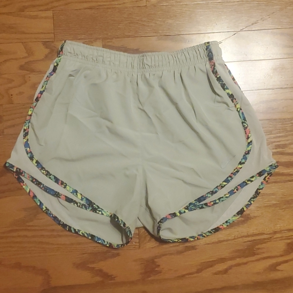 Nike Womens Shorts Size Small; Grey with splatters